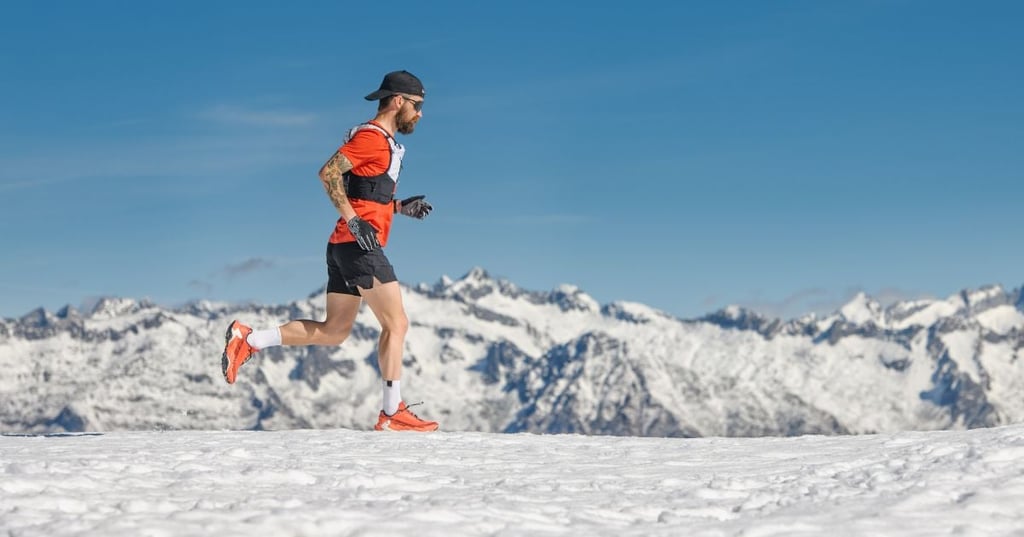 athlete hypoxia training at high altitude snow peaks
